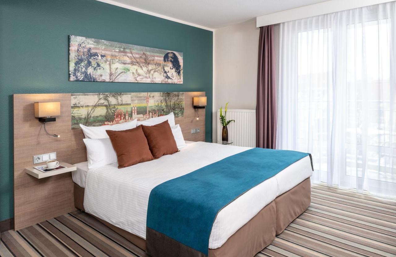 Leonardo Hotel Munich City Olympiapark Экстерьер фото