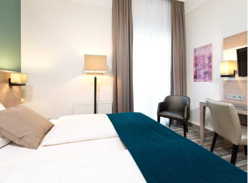 Leonardo Hotel Munich City Olympiapark Экстерьер фото
